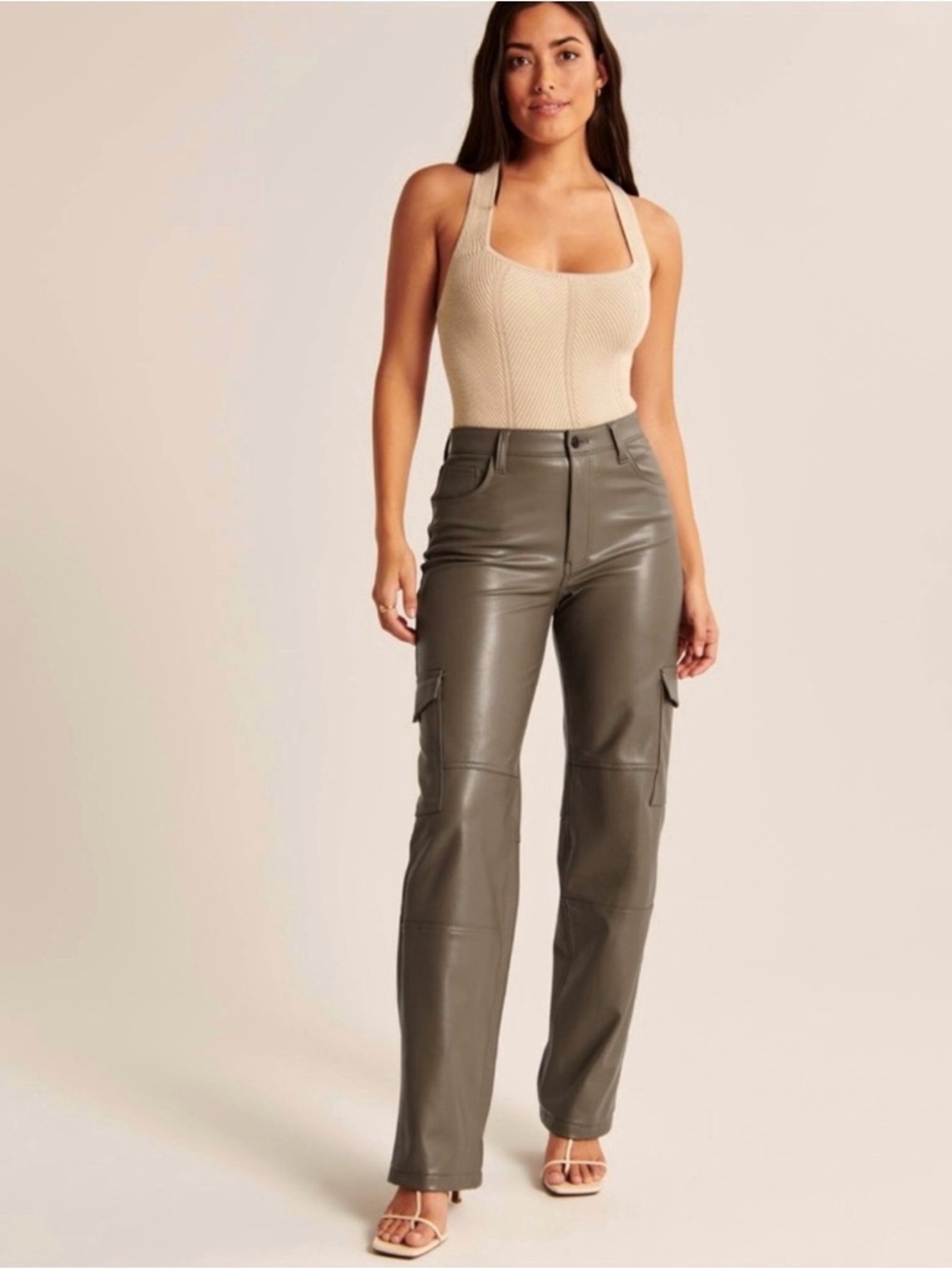 NEW Abercrombie & Fitch Curve Love Vegan Leather Cargo 90s Relaxed Pants 31/12